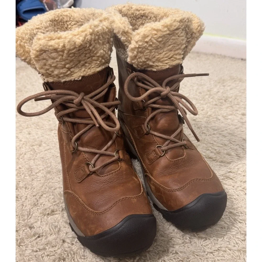 Keen Betty Waterproof Brown Leather Sherpa Lined Short Boots Women's 8 Outdoors